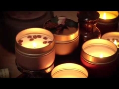 Omaggi di nozze fatti a mano con candele profumate in latta con fragranza di fiori secchi