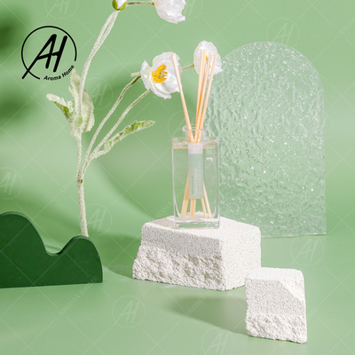 Bastoni Reed Diffuser 100ML della bevanda rinfrescante di aria dell'olio della bottiglia di vetro dell'hotel con la scatola d'imballaggio