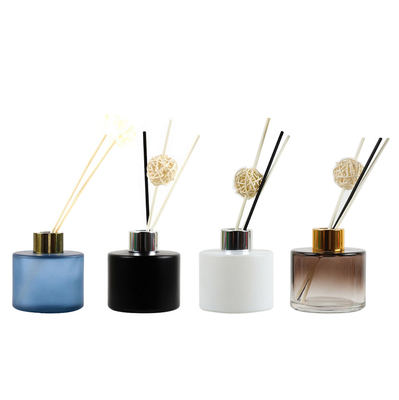 Odore profumato bianco blu di oud di Capri Reed Diffuser In Rose And