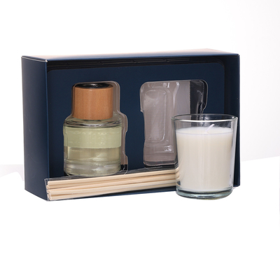 Piccolo set regalo di fragranze per la casa con candele profumate in cera di soia a marchio privato