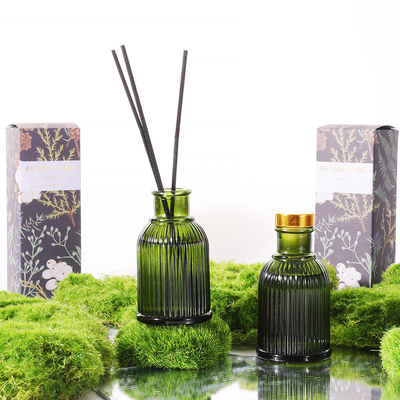 Bottiglia di vetro Reed Diffuser Private Label 100ml di fragranza con il coperchio del metallo dell'oro