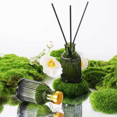 Bottiglia di vetro Reed Diffuser Private Label 100ml di fragranza con il coperchio del metallo dell'oro