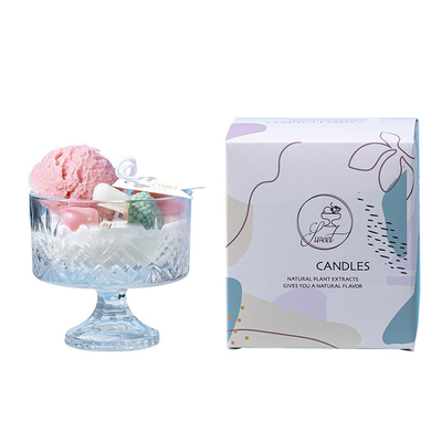 LA CASA dell'AROMA comercia la candela all'ingrosso profumata unica del gelato per la decorazione che domestica la cera di vetro fatta a mano della soia esamina in controluce i regali di Natale