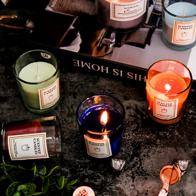 Candele del barattolo dell'etichetta privata della CASA dell'AROMA chiare di aromaterapia dell'Istituto centrale di statistica di fragranza della cera profumata nordica su ordinazione di lusso della soia con il contenitore di regalo