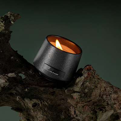 Porta-candela ceramici del nero della cera della soia della regione selvaggia della ciotola di stile di minimalismo con lo stoppino di legno