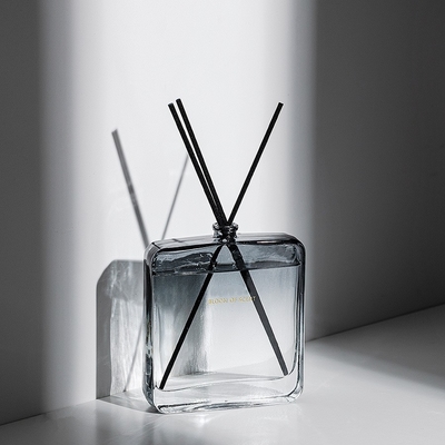 Bottiglia domestica di vetro di Reed Diffuser Fragrance Perfume Crystal dell'olio essenziale di aromaterapia
