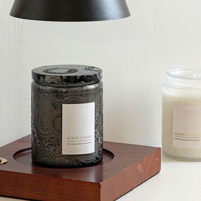 Il barattolo di vetro impresso unico organico della CASA dell'AROMA ha sentito le candele con il contenitore di regalo