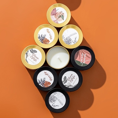 LA CASA dell'AROMA ha personalizzato Mini Black ed il regalo dorato di colore ha messo la candela profumata della cera della soia di fragranza domestica di 5 profumi