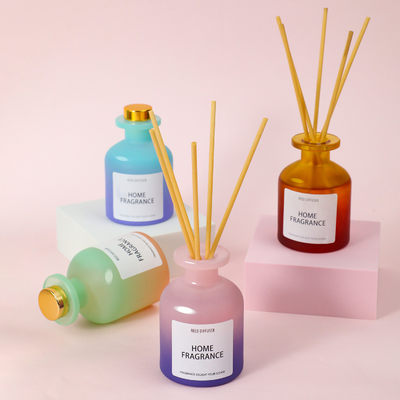 Aromaterapia volatile Reed Diffuser Fire Free del rattan dell'interno sano