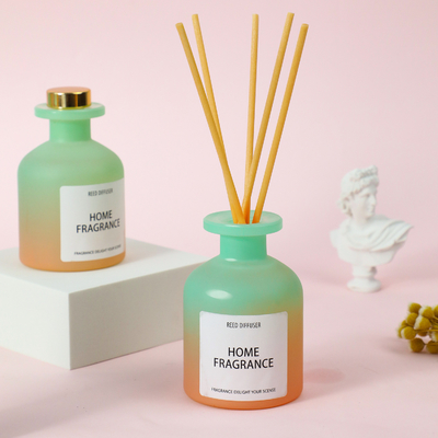 Aromaterapia volatile Reed Diffuser Fire Free del rattan dell'interno sano