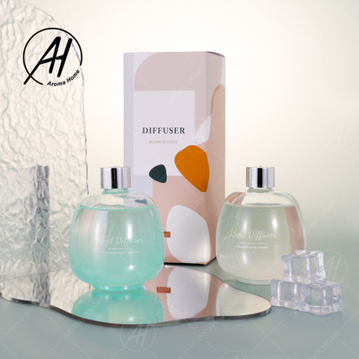 Bastone fresco Reed Diffuser Essential Oil Sets della fibra del coperchio del nastro della bottiglia di vetro della bolla di estate