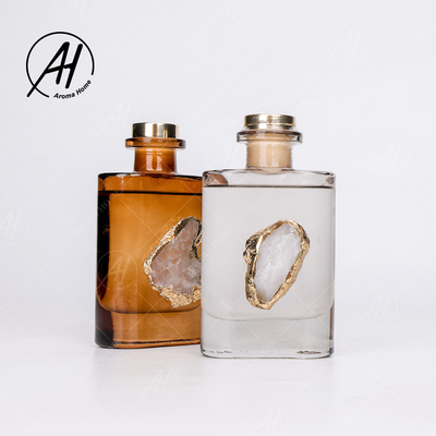 Aroma dorato Reed Diffuser 180ML dell'olio essenziale della bottiglia di vetro del coperchio del quadrato del rattan della fibra
