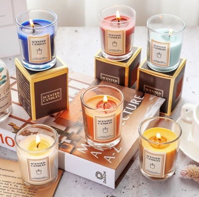 Candele del barattolo dell'Istituto centrale di statistica di aromaterapia chiare di fragranza della cera profumata nordica della soia con il contenitore di regalo