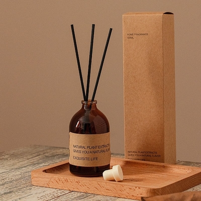 La bottiglia di vetro Brown di aromaterapia profuma 100ml Reed Diffuser di lusso