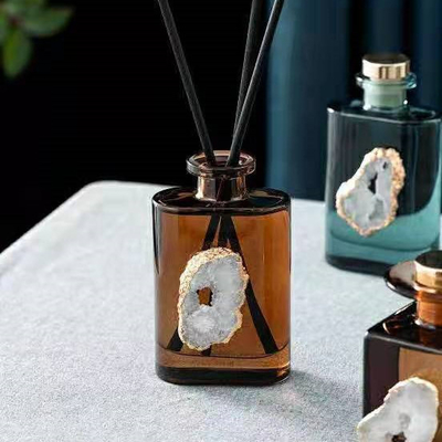 La CASA Amber Crystal Essential Oil Reed Diffuser dell'AROMA mette 180ml per la camera da letto