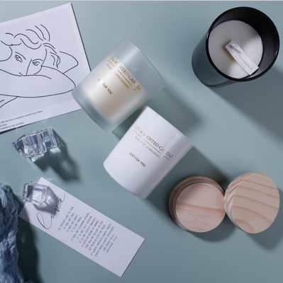 Coperchio su ordinazione di Tin Scented Candle With Wooden della cera in bianco e nero della soia della casa dell'aroma