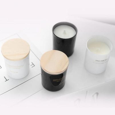 Coperchio su ordinazione di Tin Scented Candle With Wooden della cera in bianco e nero della soia della casa dell'aroma