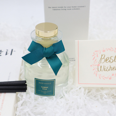 Regalo di lusso di Reed Diffuser 126ml dell'aroma messo con il nastro verde e l'etichetta su ordinazione