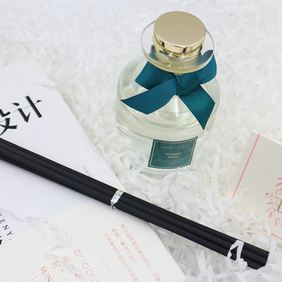 Regalo di lusso di Reed Diffuser 126ml dell'aroma messo con il nastro verde e l'etichetta su ordinazione
